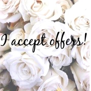 I ACCEPT ALL REASONABLE OFFERS! ❤️